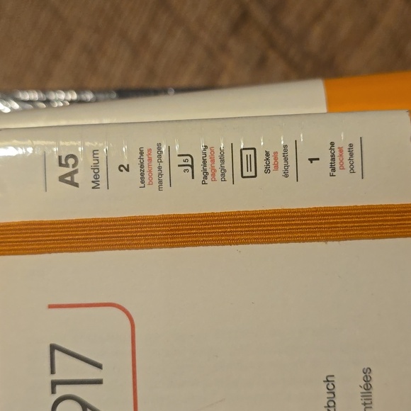 ❤️BUY 5 GET 3 FREE Weekly Planner & Notebook Medium (A5) 2026,18 Months, English - Picture 13 of 13